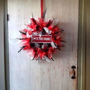 Valentine's Day Mesh Wreath